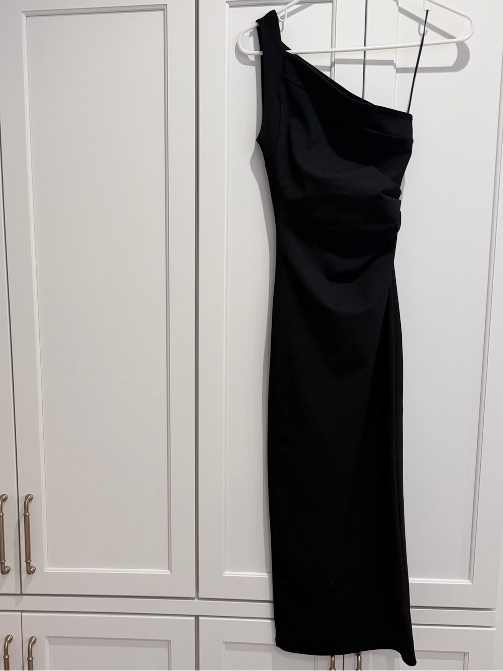 Zara One-Shoulder Black Evening Gown